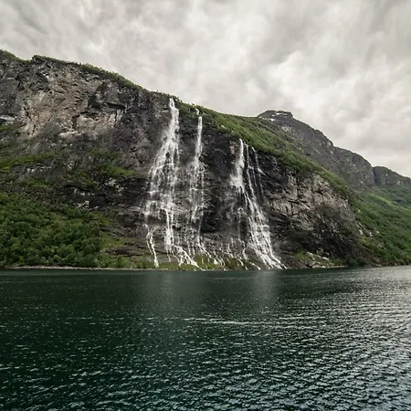 Campsite Kalvatn Turistsenter Fyrde