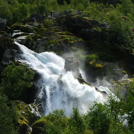 Kalvatn Turistsenter Campsite Fyrde